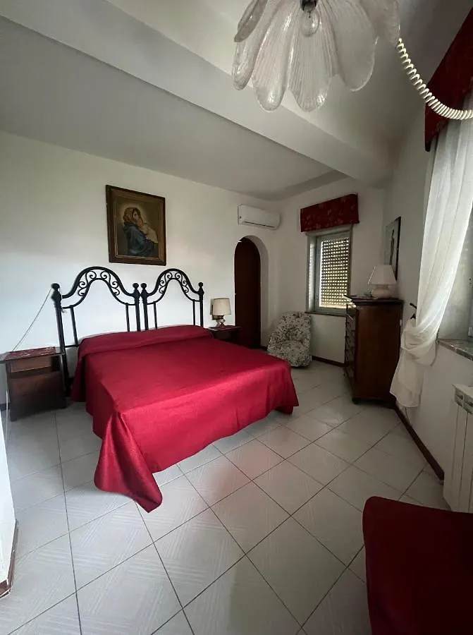 Villetta Monte Patti 0*,  Italy